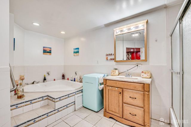 651 W Lincoln W Avenue, Rahway, NJ 07065