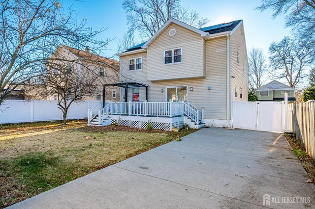 651 W Lincoln W Avenue, Rahway, NJ 07065