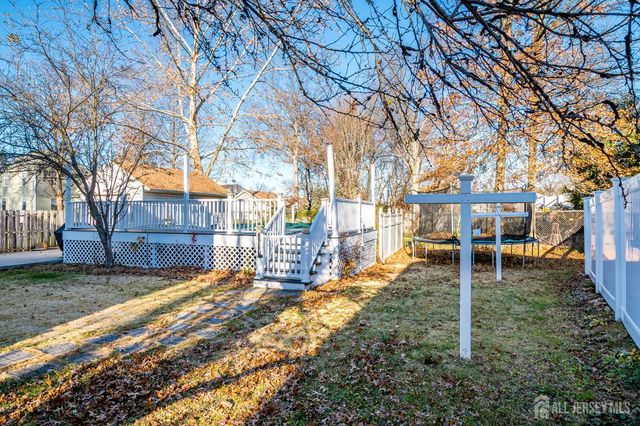 651 W Lincoln W Avenue, Rahway, NJ 07065