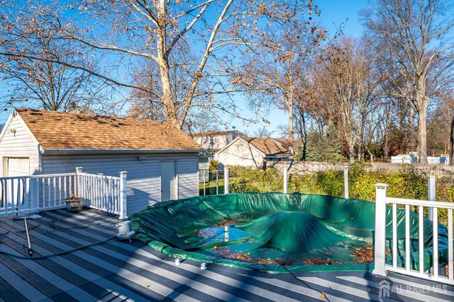 651 W Lincoln W Avenue, Rahway, NJ 07065