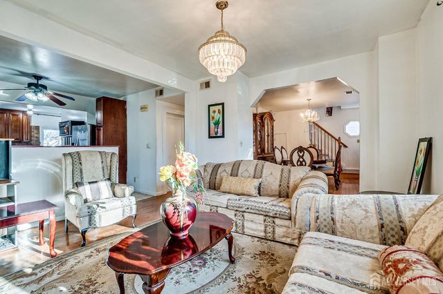 651 W Lincoln W Avenue, Rahway, NJ 07065