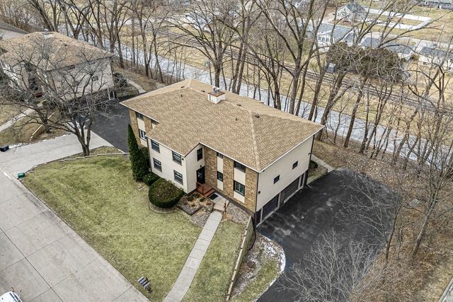 25 Cherry Hill Court, Hampton, IL 61256