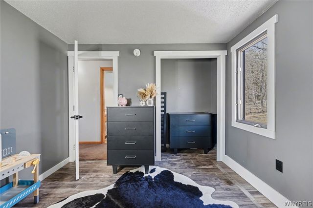 130 Taylor Hts, Holland, NY 14080