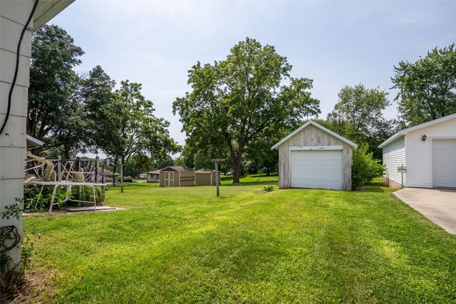 507 N 12th Street, Guthrie Center, IA 50115