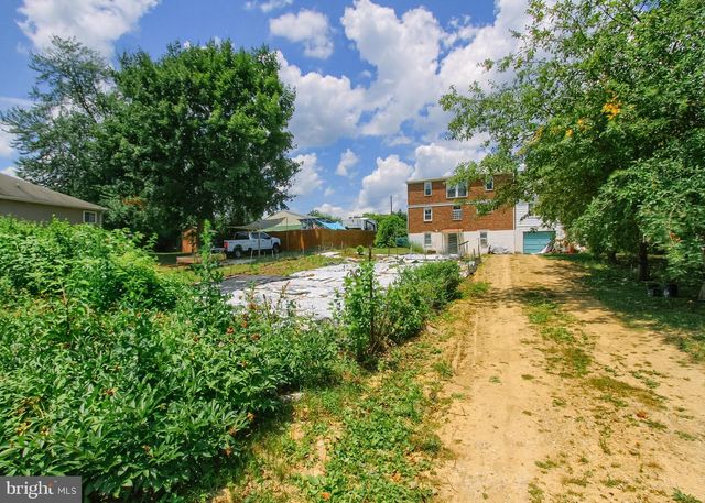 2029 CLARENDON ST, Camp Hill, PA 17011