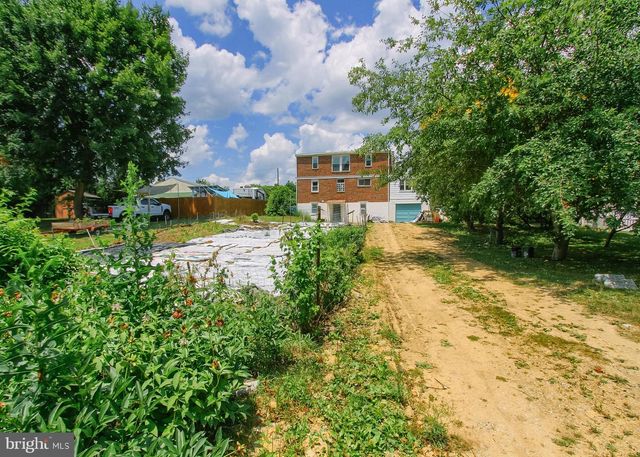 2029 CLARENDON ST, Camp Hill, PA 17011