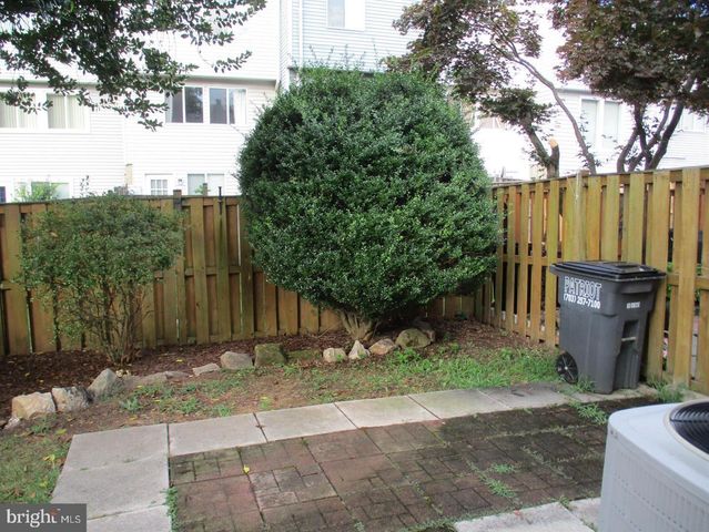 8601 KENOSHA CT, Lorton, VA 22079