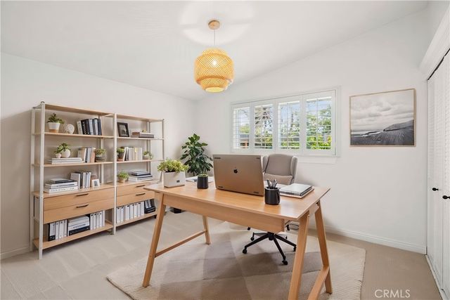 300 Esther Street, Costa Mesa, CA 92627