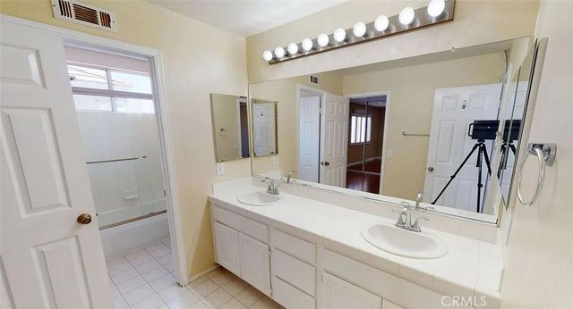 17669 Hever, Fountain Valley, CA 92708