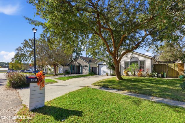 1838 QUEBEC Court, Middleburg, FL 32068