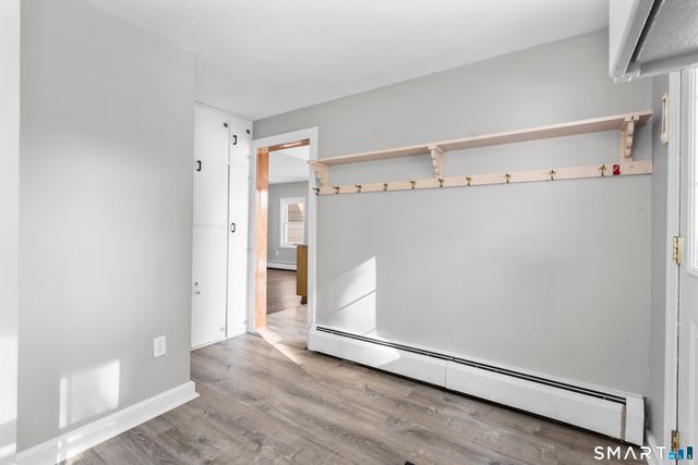 373 Collinsville Road, Farmington, CT 06085