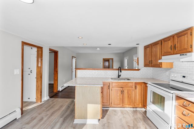 373 Collinsville Road, Farmington, CT 06085