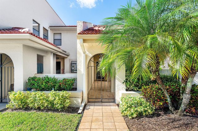 819 Windermere Way, Palm Beach Gardens, FL 33418