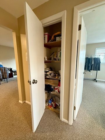 69 Newton St. 11, Waltham, MA 02453