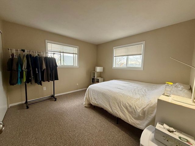 69 Newton St. 11, Waltham, MA 02453