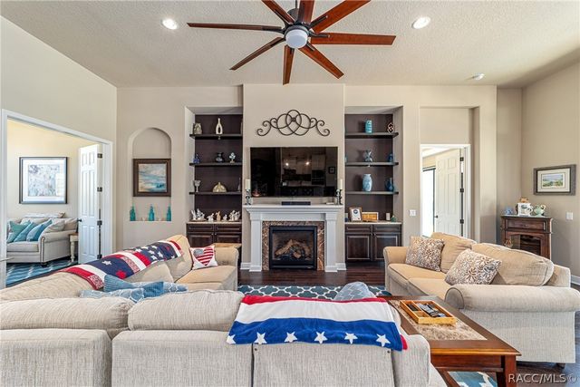 584 W Johnny Pesky Court, Hernando, FL 34442