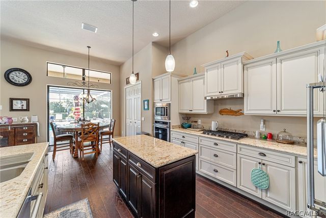 584 W Johnny Pesky Court, Hernando, FL 34442