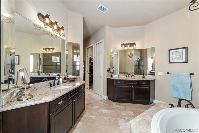 584 W Johnny Pesky Court, Hernando, FL 34442