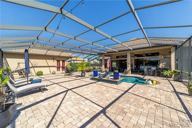 584 W Johnny Pesky Court, Hernando, FL 34442