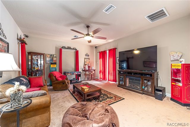 584 W Johnny Pesky Court, Hernando, FL 34442