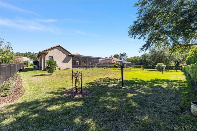 584 W Johnny Pesky Court, Hernando, FL 34442