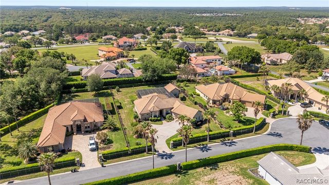 584 W Johnny Pesky Court, Hernando, FL 34442