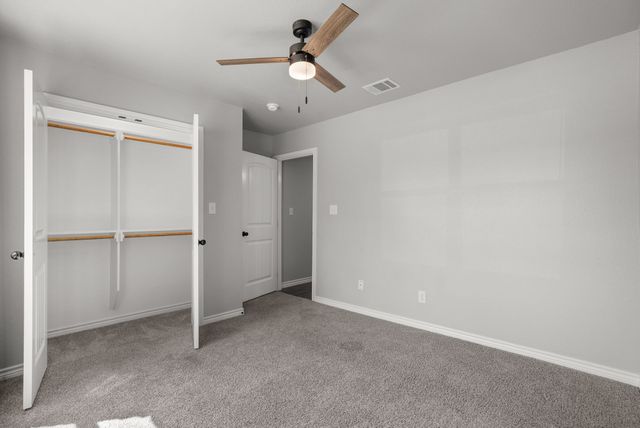 220 St Charles Drive B, Springtown, TX 76082