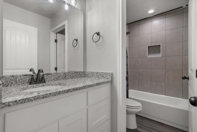 220 St Charles Drive B, Springtown, TX 76082