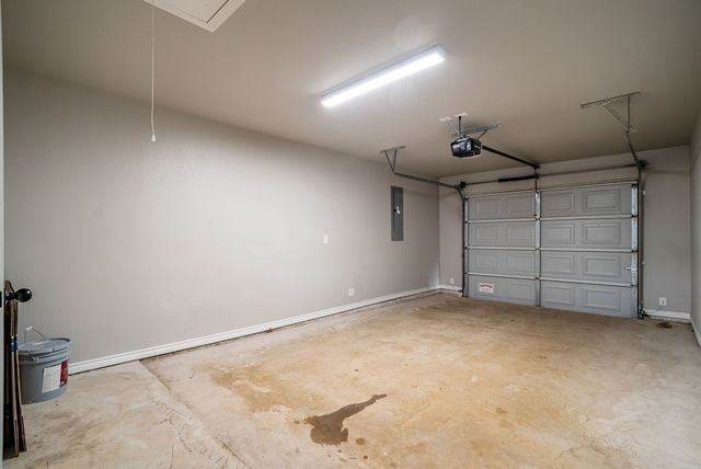 220 St Charles Drive B, Springtown, TX 76082