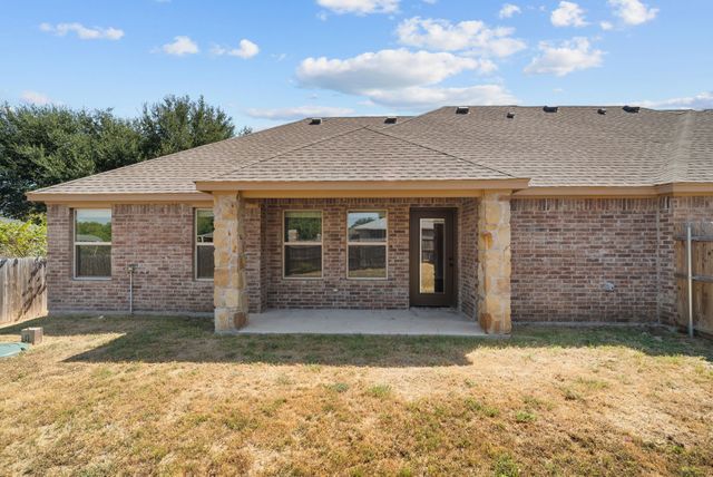 220 St Charles Drive B, Springtown, TX 76082