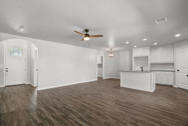 220 St Charles Drive B, Springtown, TX 76082