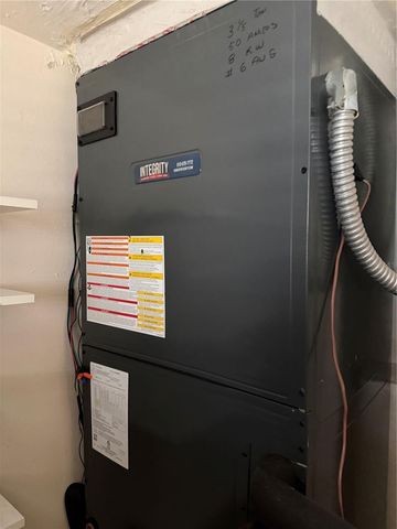 240 WINDWARD PASSAGE 1001, Clearwater Beach, FL 33767