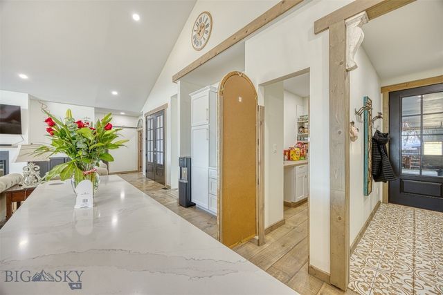 17 Grandview Court, Great Falls, MT 59404