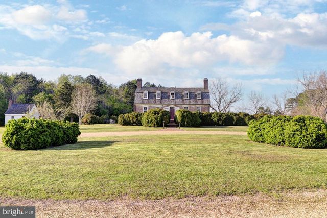 1425 TWIGGS FERRY RD, Hartfield, VA 23071