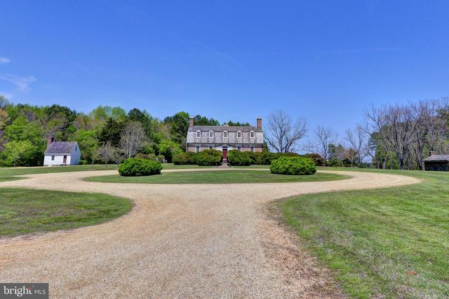 1425 TWIGGS FERRY RD, Hartfield, VA 23071