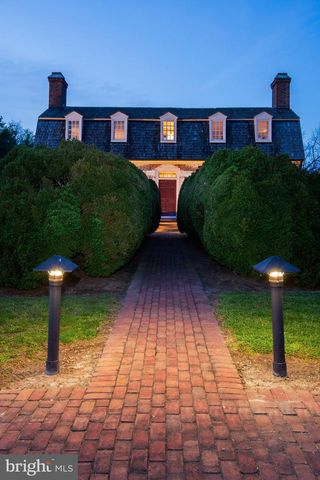 1425 TWIGGS FERRY RD, Hartfield, VA 23071