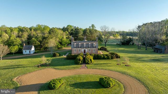 1425 TWIGGS FERRY RD, Hartfield, VA 23071