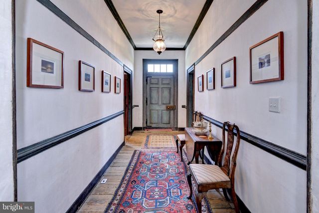 1425 TWIGGS FERRY RD, Hartfield, VA 23071