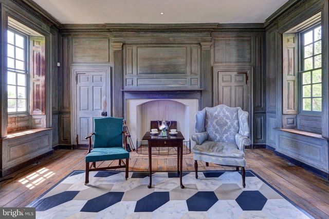 1425 TWIGGS FERRY RD, Hartfield, VA 23071