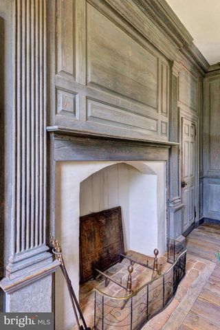 1425 TWIGGS FERRY RD, Hartfield, VA 23071