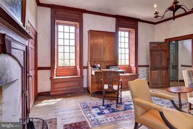 1425 TWIGGS FERRY RD, Hartfield, VA 23071