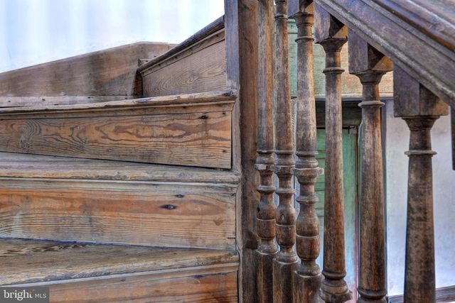 1425 TWIGGS FERRY RD, Hartfield, VA 23071