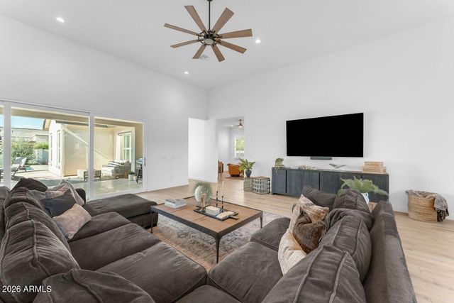 19690 E VALLEJO Street, Queen Creek, AZ 85142