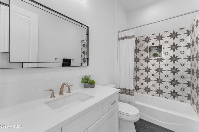 19690 E VALLEJO Street, Queen Creek, AZ 85142