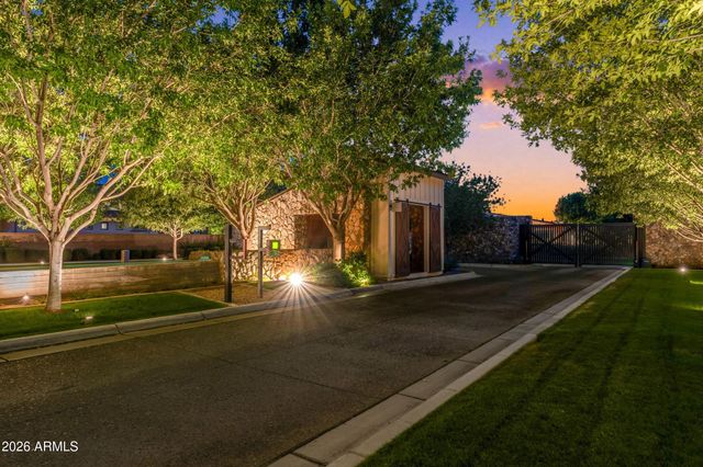 19690 E VALLEJO Street, Queen Creek, AZ 85142
