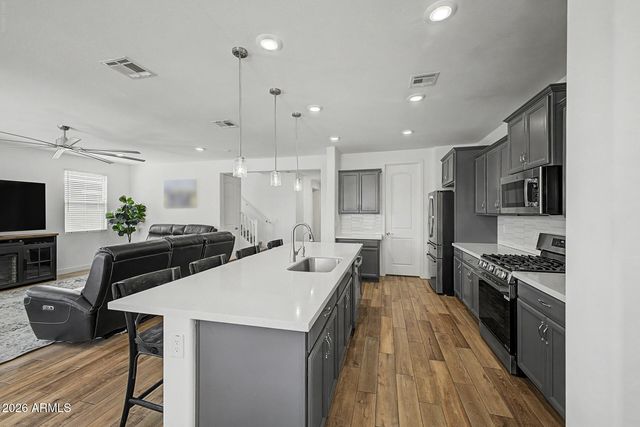 17228 W DAHLIA Drive, Surprise, AZ 85388