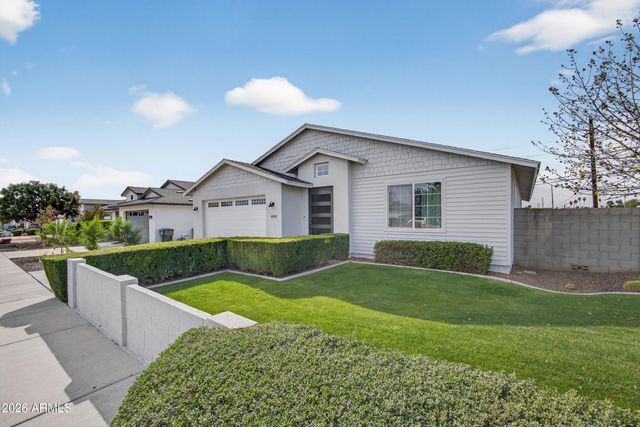 8942 N 15TH Lane, Phoenix, AZ 85021