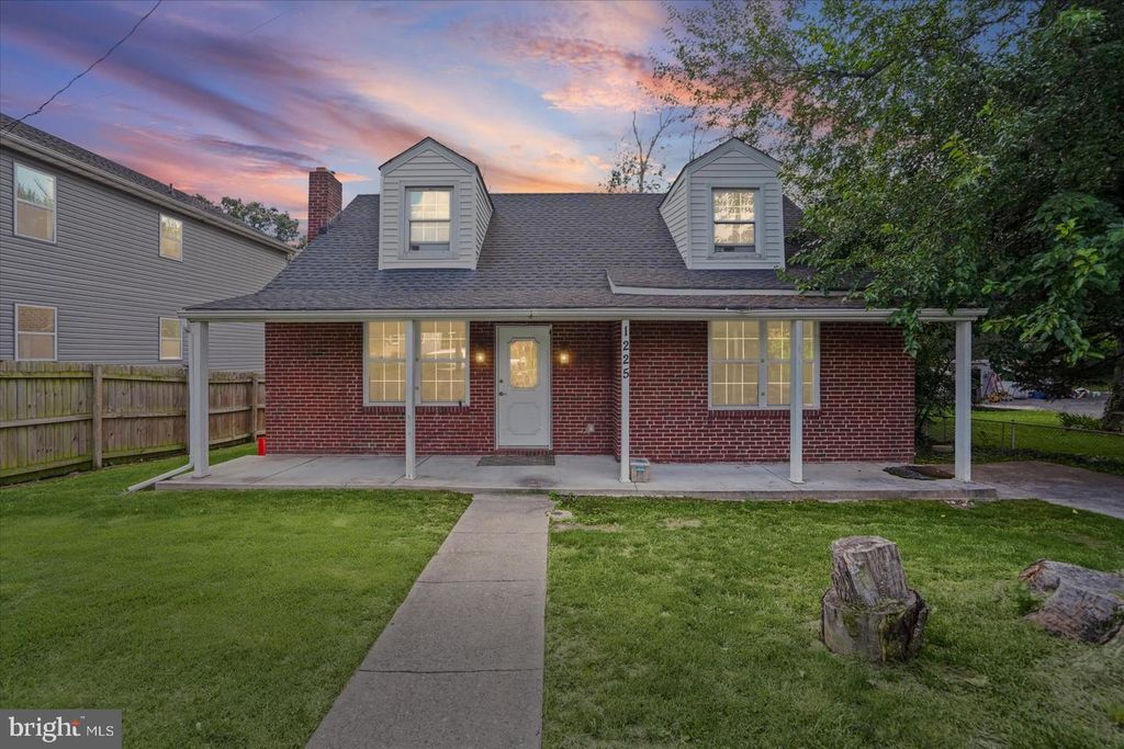 1225 GREYSTONE RD, Baltimore, MD 21227