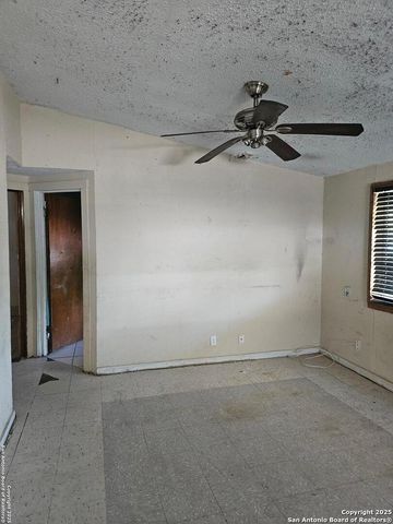 259 Spaatz, San Antonio, TX 78211