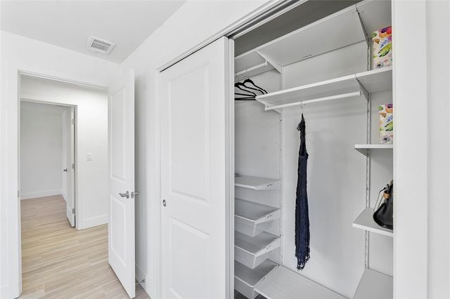 4918 NW 56th Ct, Tamarac, FL 33319